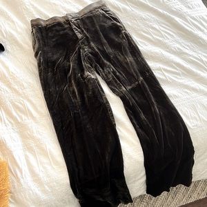 Flattering and comfy wide leg velour pants.